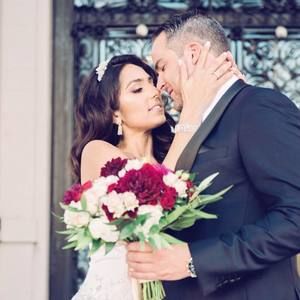 Meet your Posher, Mena